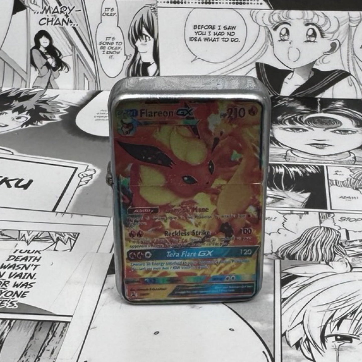 Flareon Pokémon Card Lighter