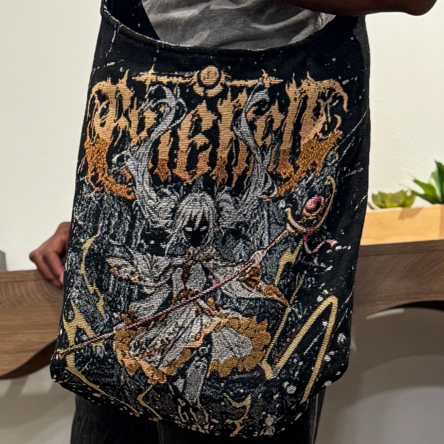 Frieren Tapestry Tote Bag