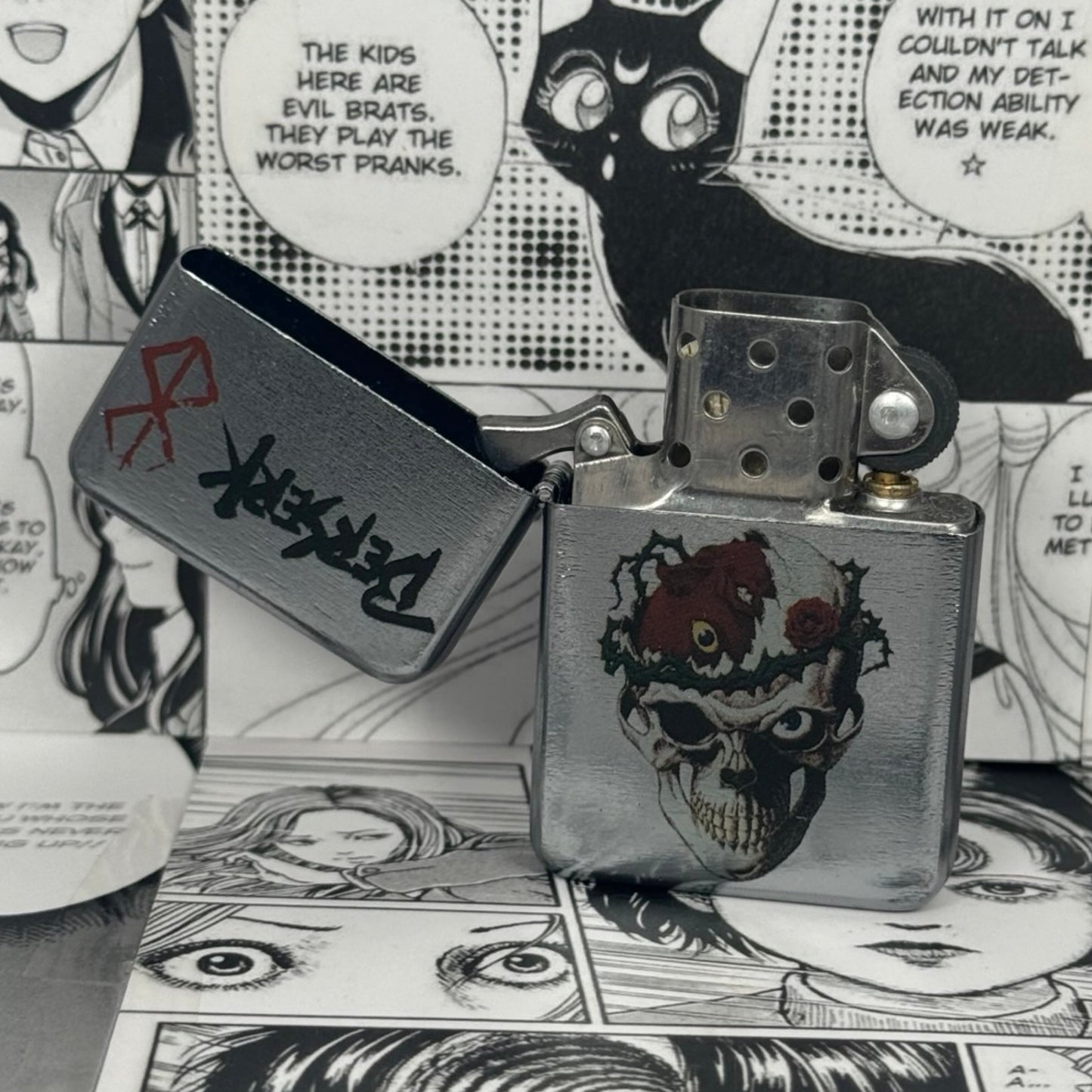 Skull Behelit Lighter